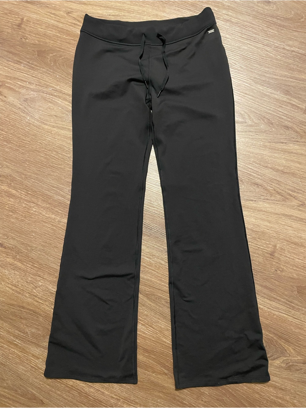 Vuori Black Flare Drawstring Yoga Pants